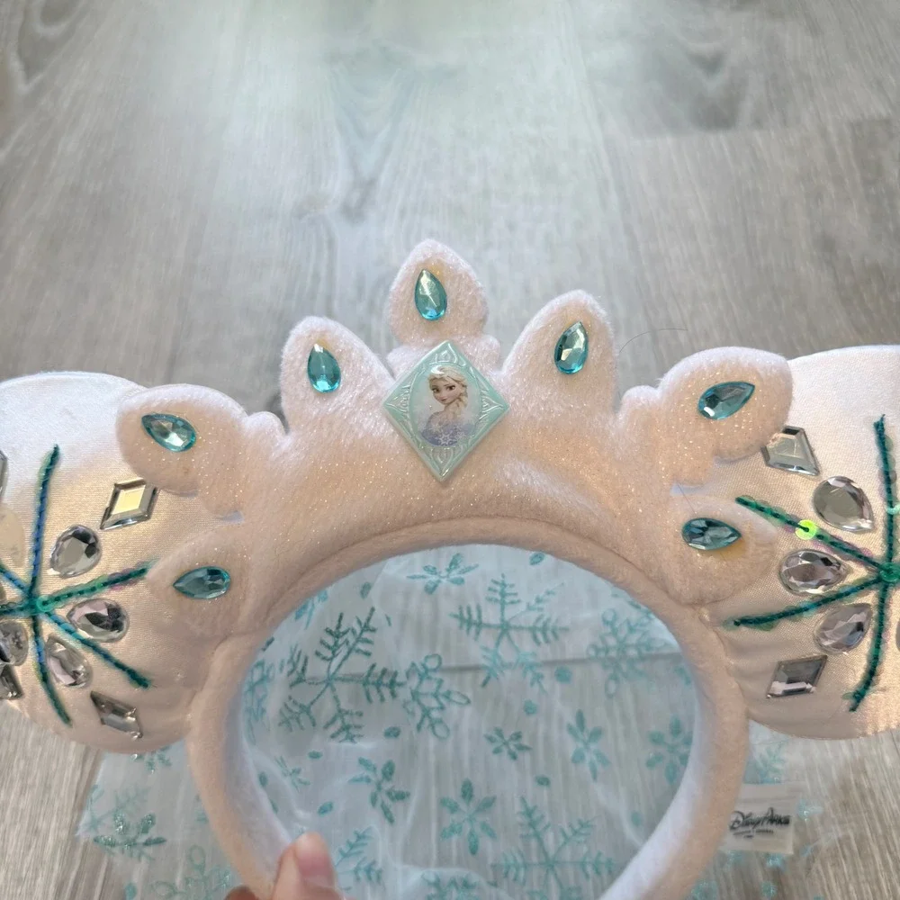 Disney Parks Elsa Frozen Minnie Mouse Ears Headband White Teal Tiara Veil Gem